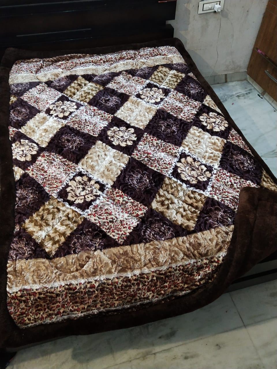 Alfa SINGLE BED SUPER WARM HEAVY WINTER QUILT #1