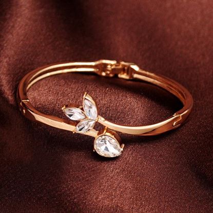 Picture of FLOWERBUDS CRYSTAL BRACELET Festivefeel
