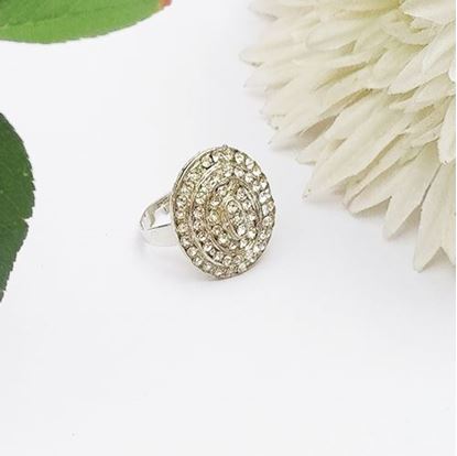 Picture of OVAL DESIGNER RING 