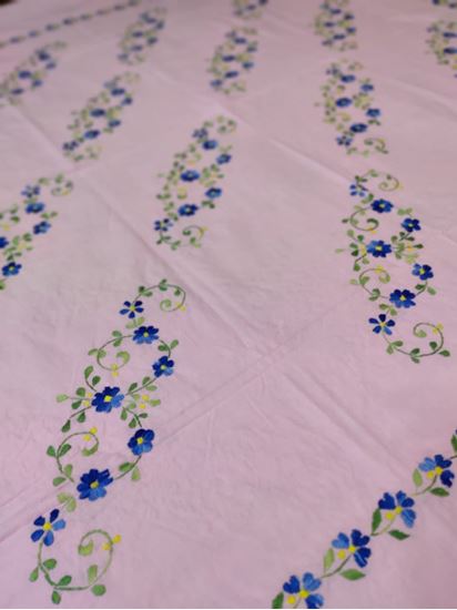 Picture of handmade embroidery bedsheets for king size bed