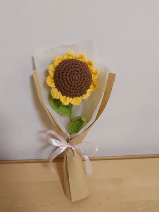 Picture of Handmade Crochet Flower Bouquet (S4)